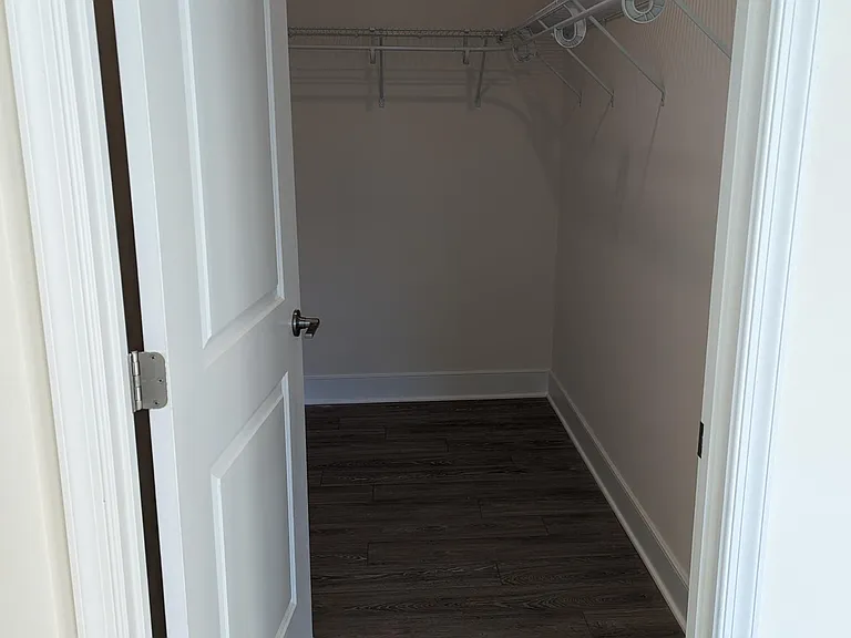 College Park Apartments — Photo 30