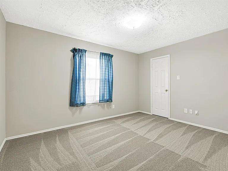 3510 Honey Creek Dr — Photo 20