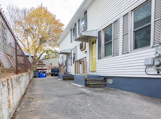 82 Pocasset St, Johnston, RI 02919