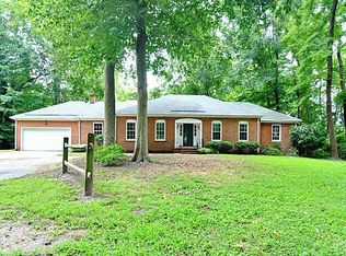 5100 Dominion Dr, Suffolk, VA 23435