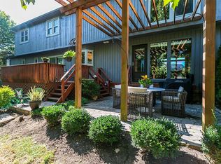 3276 Ridgecane Rd, Lexington, KY 40513