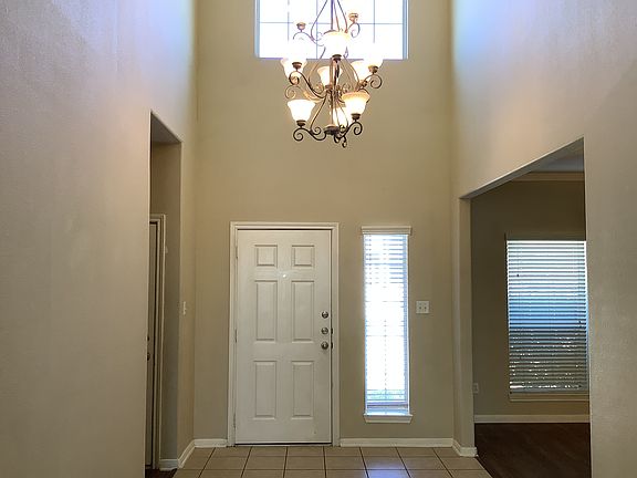 2nd image of 12565 Canyon Hill Dr