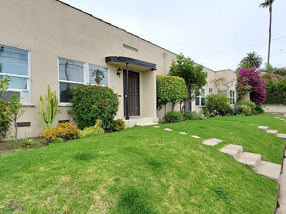 3rd image of 2420 Grandview Ave