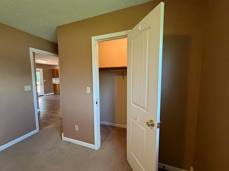 20597 Sedalia Rd — Photo 24