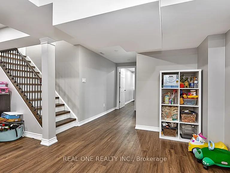 5881 Blue Spruce Ave — Photo 22