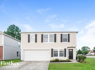 1429 Bluestem Dr, Greenwood, IN 46143
