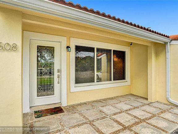 3rd image of 508 NW 20th St