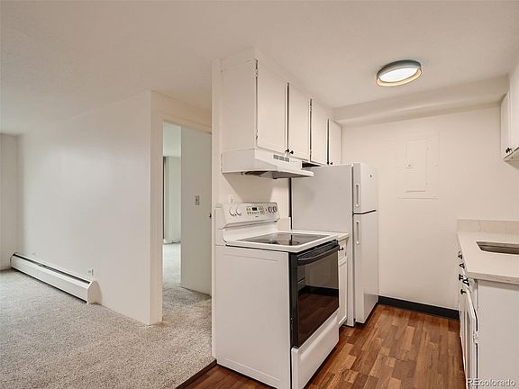 4th image of 799 Dahlia Street #607