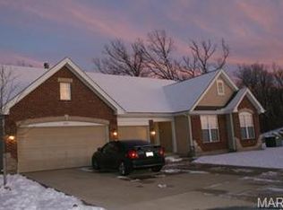232 Palisades Ridge Ct, Eureka, MO 63025