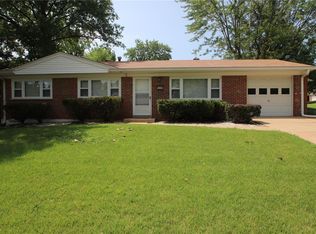 9406 Pancho Dr, Saint Louis, MO 63123