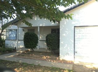 2100 Valencia Dr, Bakersfield, CA 93306