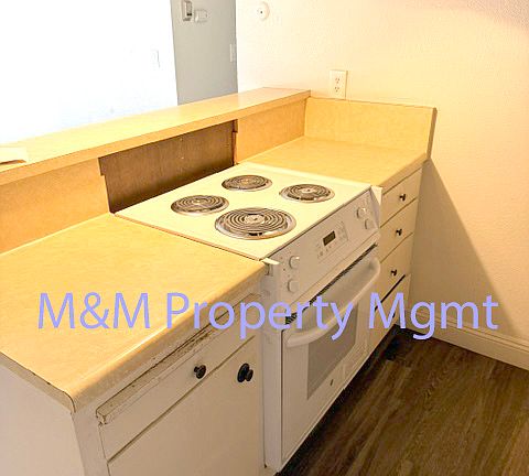 4th image of 5010 Polk St #1