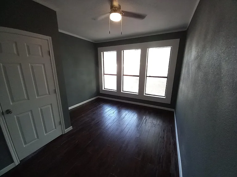 1336B FM 993 — Photo 12