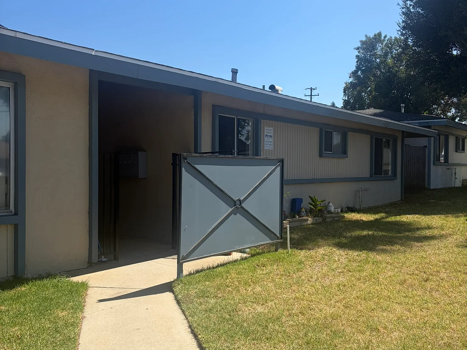 2 bed, $2,100 — Photo 2