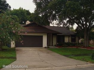 705 Rollingwood Ln, Valrico, FL 33594