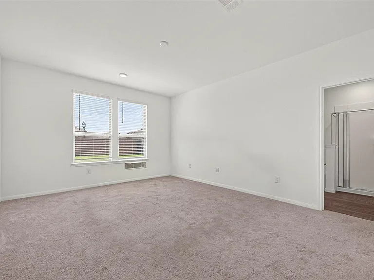 8111 Star Terrace Dr — Photo 30