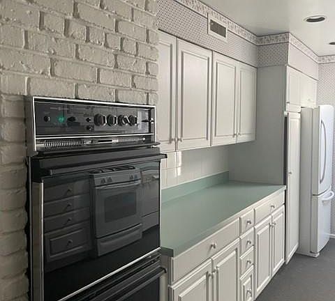 4th image of 149 Rockaway Ave