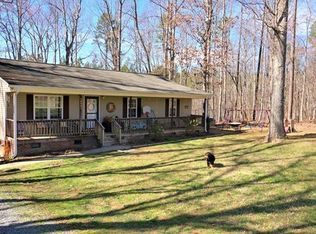 38441 Log Cabin Dr, New London, NC 28127