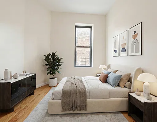 Bedroom, photo 2