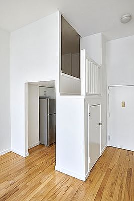 4th image of 60 W 14th St APT 3A