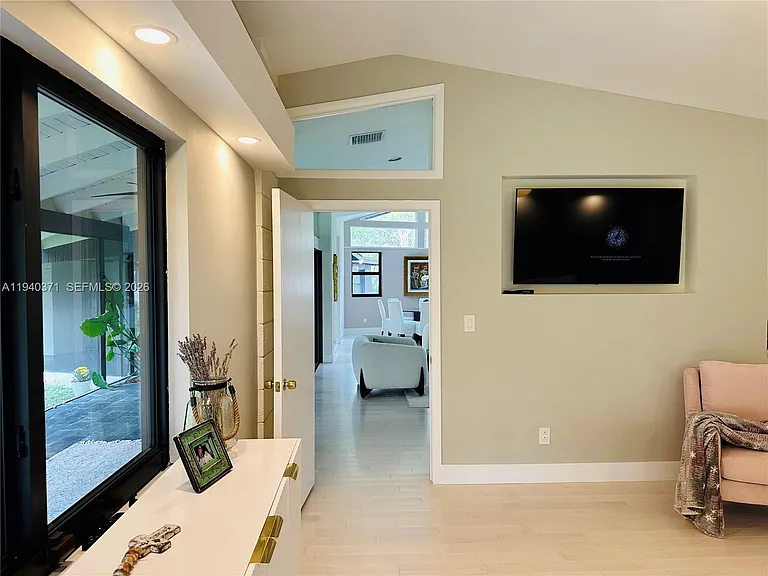 16470 SW 234th St — Photo 6
