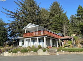 99373 Seaview Ln, Brookings, OR 97415