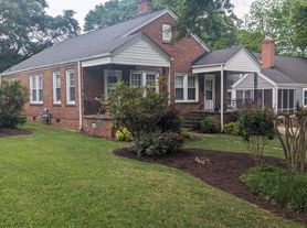 12 Beverly Ave, Greenville, SC