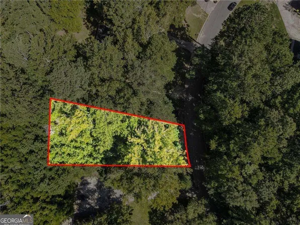 6510 Raymond Dr, Union City, GA 30291