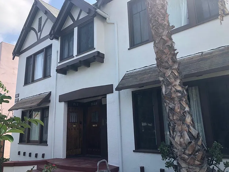 912 1/2 S Mariposa Ave — Photo 18