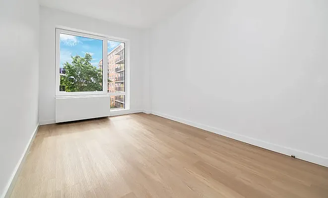 Rented by REAL New York | media 6