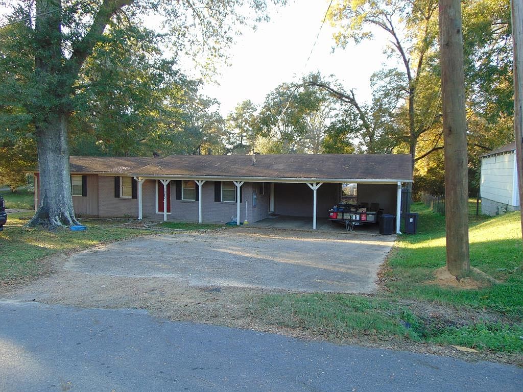 1043 Cotton St, Wesson, MS 39191 Zillow