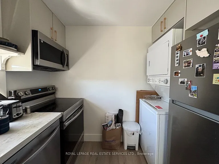 61 Pinehurst Ave #H — Photo 4