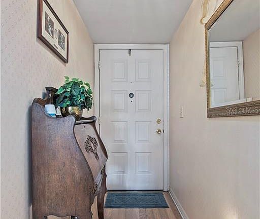 5th image of 601 Gallery Dr APT 7