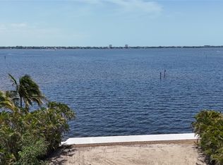 228 Bayshore Dr, Cape Coral, FL 33904
