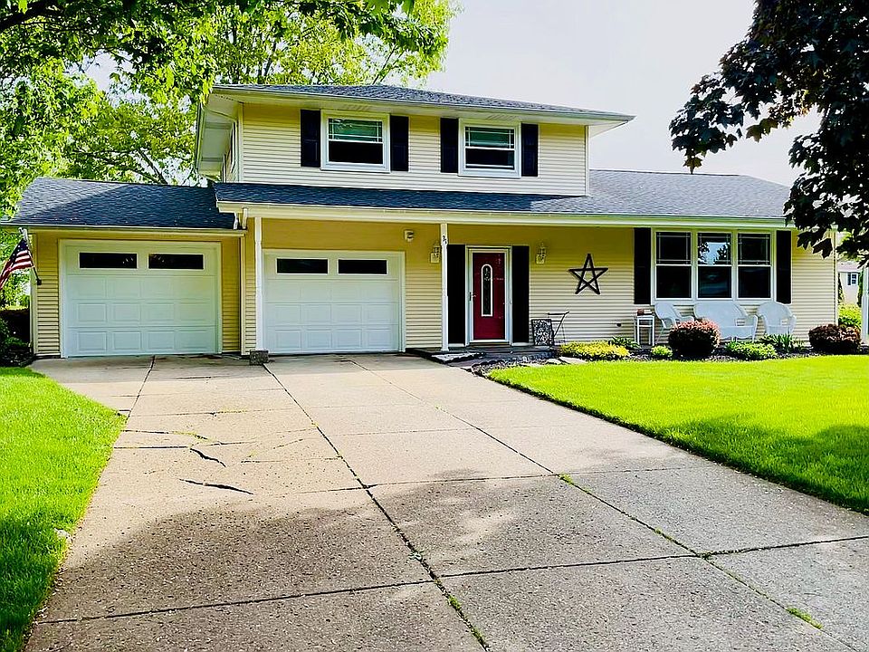 1st image of 31 Sleepy Hollow Ln