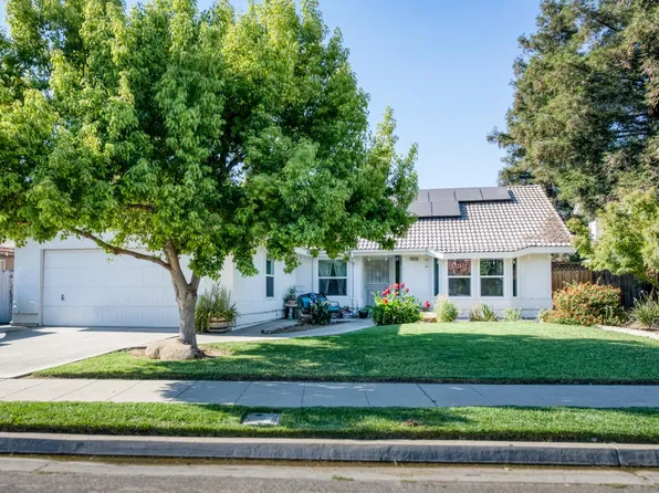 2373 Beechwood Way, Madera, CA 93637