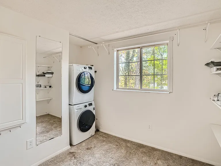 305 Roswell Farms Rd — Photo 10