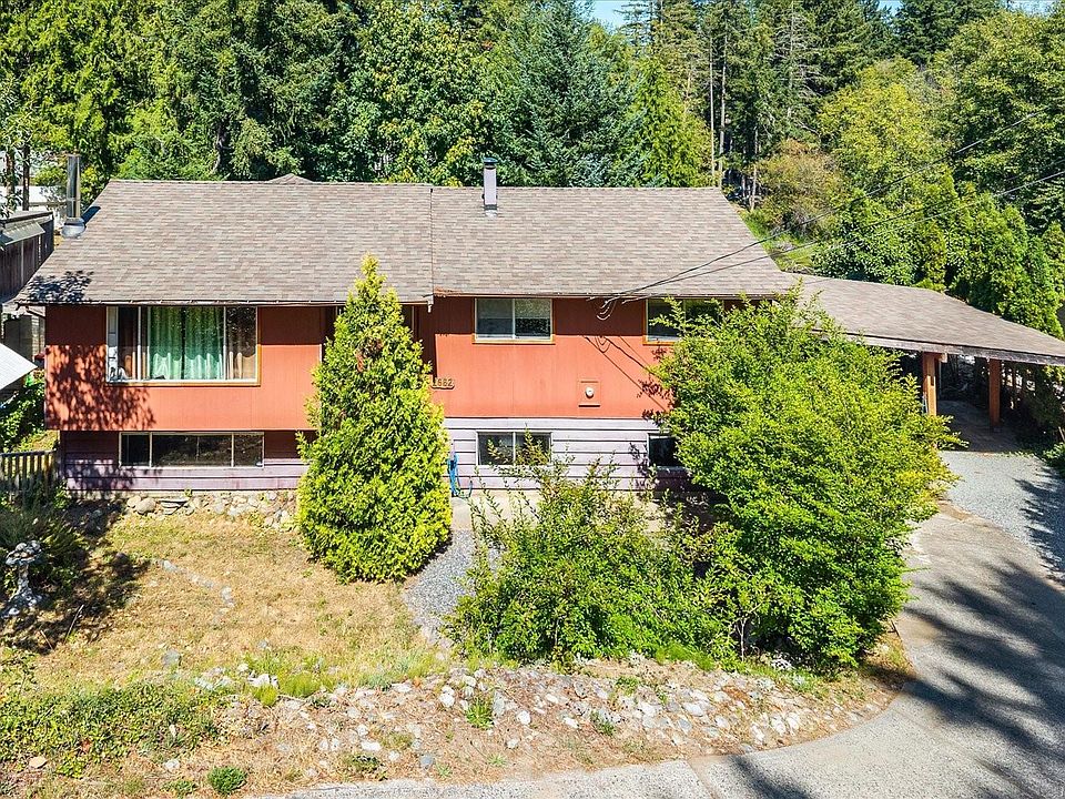 1st image of 2682 Beaver Creek Cres