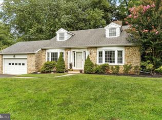 1153 Beverly Rd, Jenkintown, PA 19046