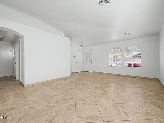 5th image of 15337 W POINSETTIA Drive