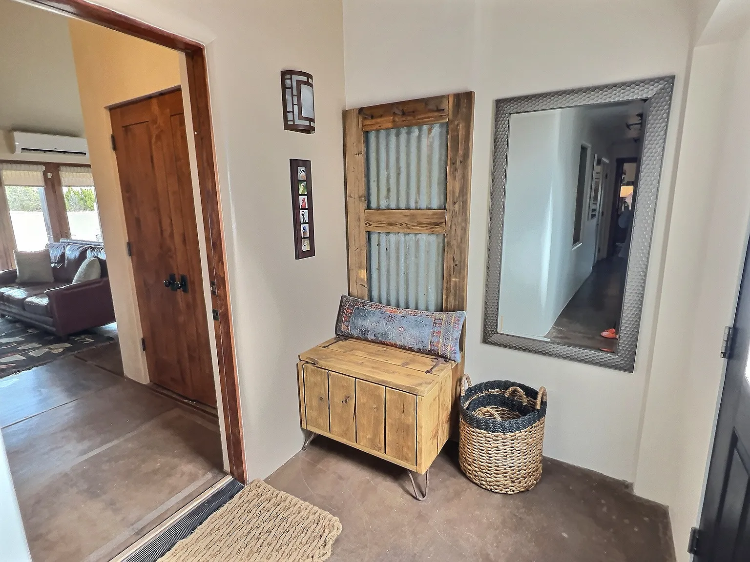 2 bed, 1950 sqft, $4,000 — Photo 4