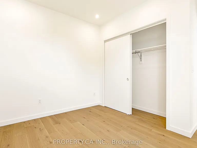 301 Keele St #4 — Photo 20
