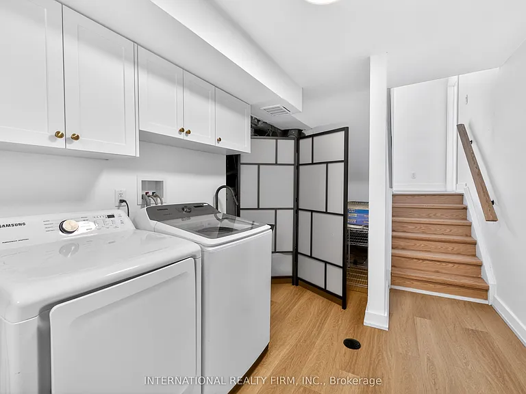 26 Dellbrook Cres — Photo 30