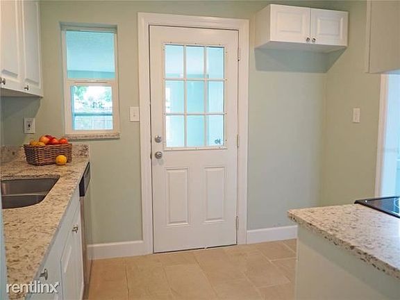 5th image of 5709 Dogwood Dr