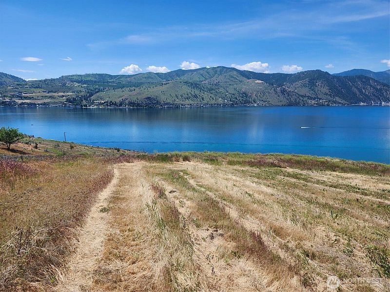 2nd image of 155 Makai Road