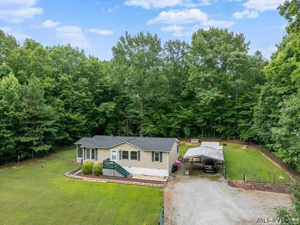 19690 Highway One, Brodnax, VA 23920