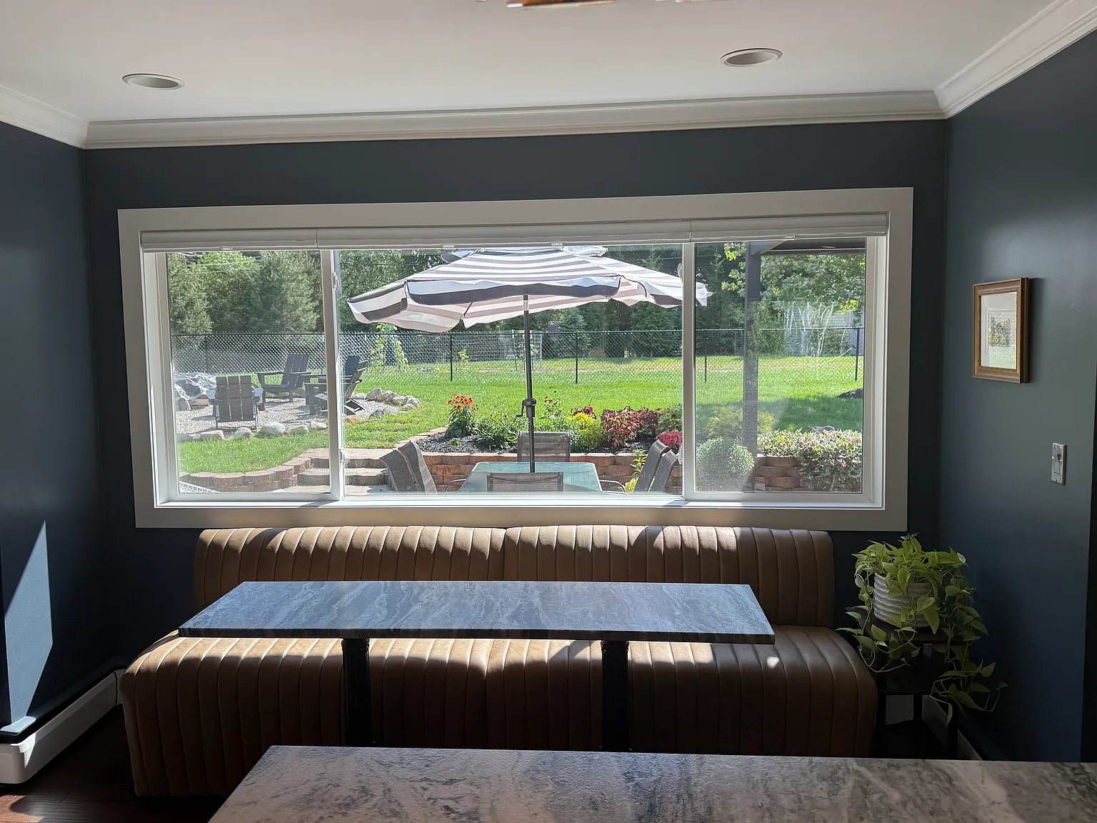4 bed, 2457 sqft, $6,950 — Photo 3