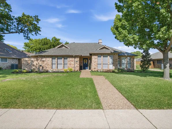 208 Steamboat Dr, Coppell, TX 75019
