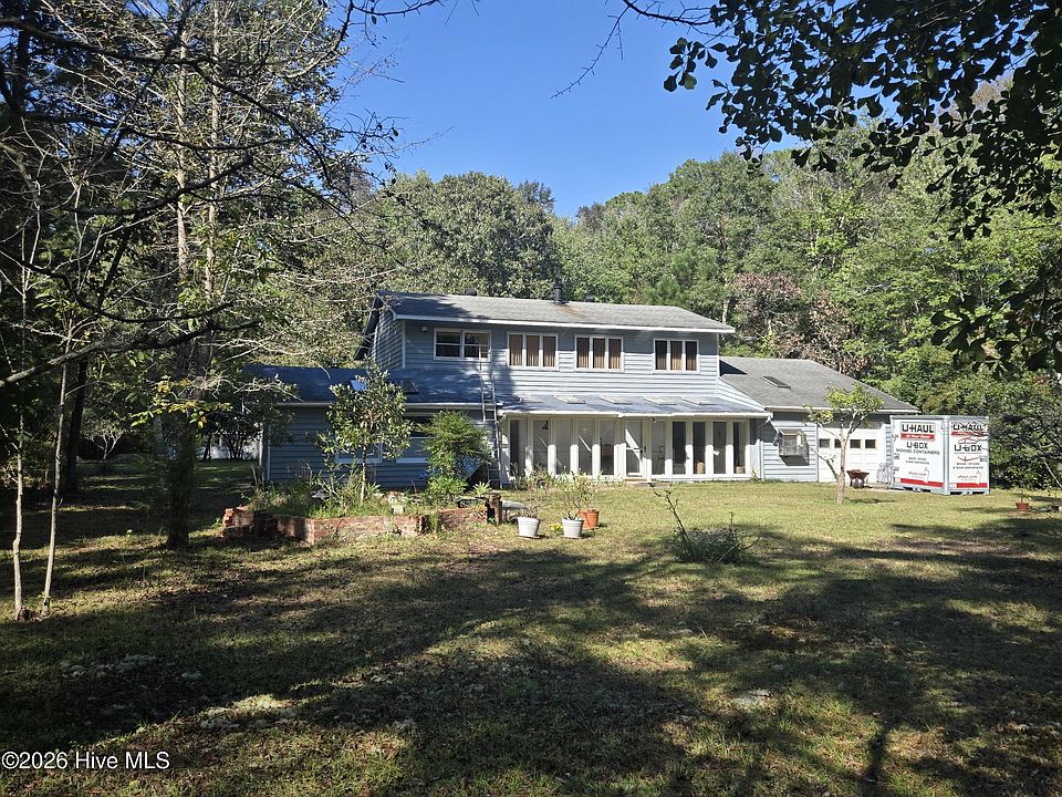 1st image of 295 Gold Finch Lane