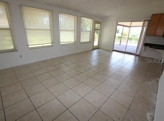 4th image of 6848 Rubens Ct